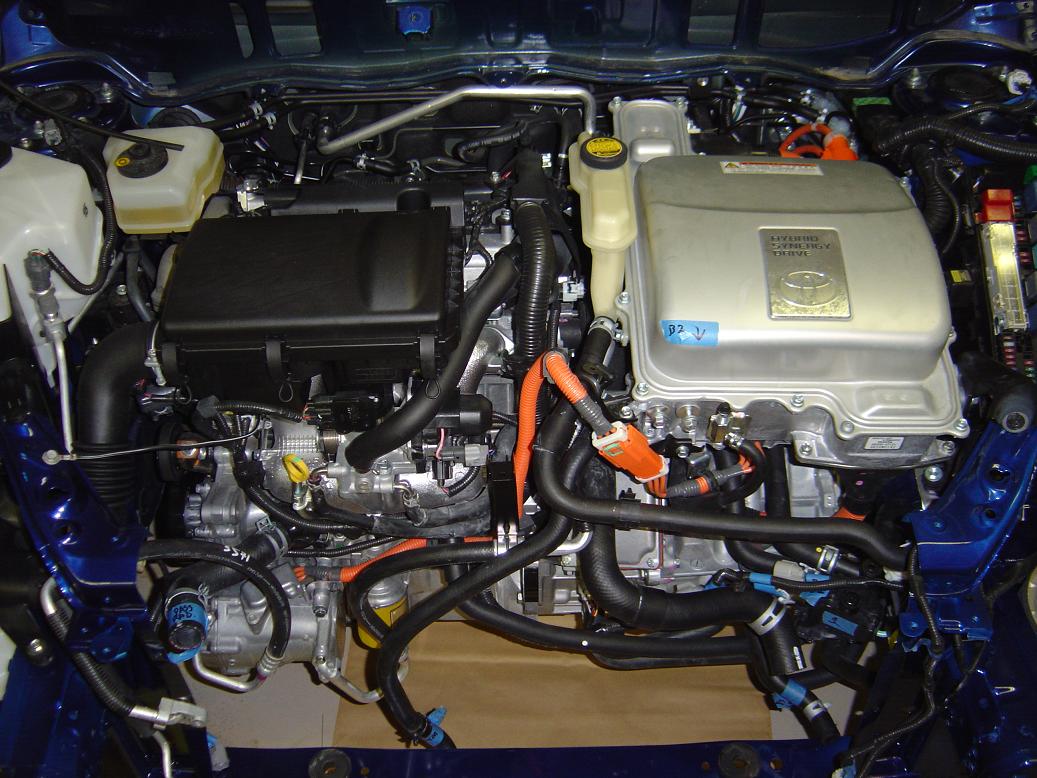 Помпу гибрид. Мотро Тойота Приус 20. Система охлаждения Toyota Prius 10. Система охлаждения Тойота Приус 20. Prius NHW-10 датчик электромотора.